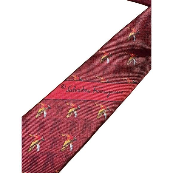 Salvatore Ferragamo Red Pheasant Print Handmade Neck Tie - Picture 4 of 7